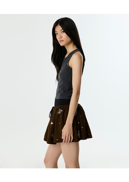 Işlemeli Mini Şort Etek TW6250004079074 fırsatları