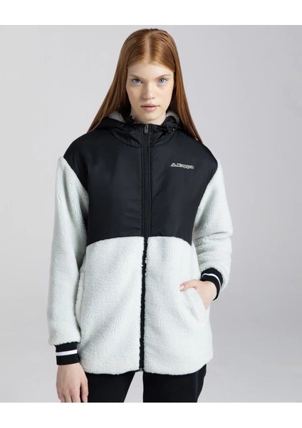 Logo Ecepıta Kadın Ceket