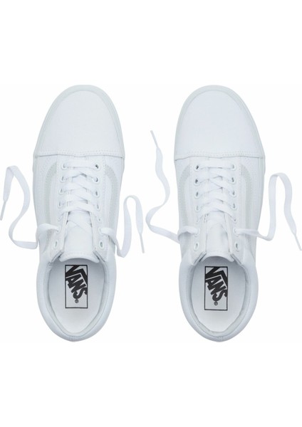 Unisex True White Sneaker fırsatları