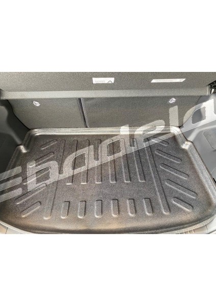 Toyota Yaris Hb 2020- Sonrası Uyumlu 3D Kauçuk Bagaj Havuzu