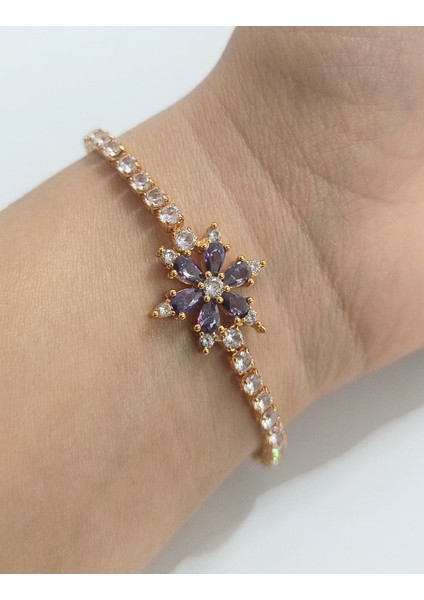 Lüks Gösterişli Taşlı Çiçek Motifli Altın Renk Bileklik fiyatları