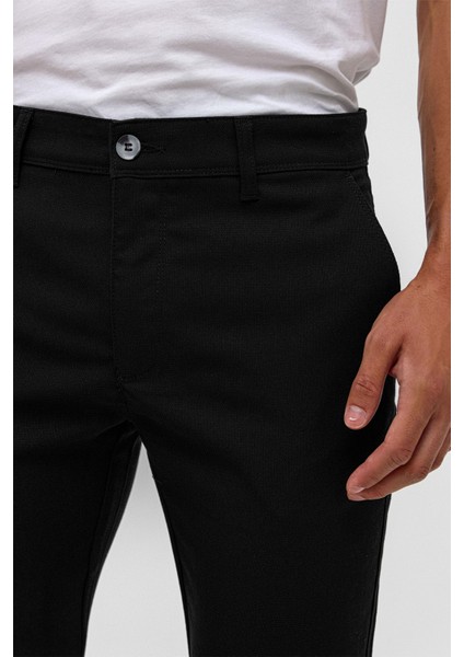 Siyah Slim Desenli Pantolon fırsatları