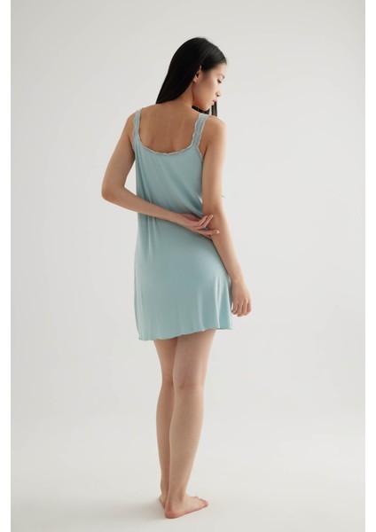 Kadın Dantel Detaylı Gecelik fırsatları