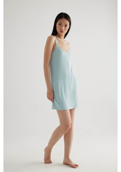 Kadın Dantel Detaylı Gecelik indirimleri