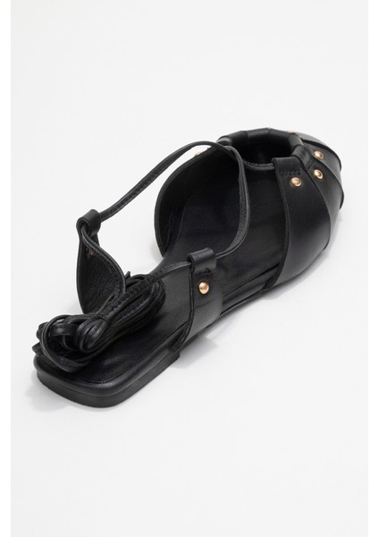 Darıa Siyah Hakiki Deri Troklu Bilekten Bağcıklı Kadın Sandalet indirimleri