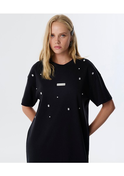 Işlemeli ve Metal Aksesuarlı Penye Elbise TW6250002169001 fırsatları