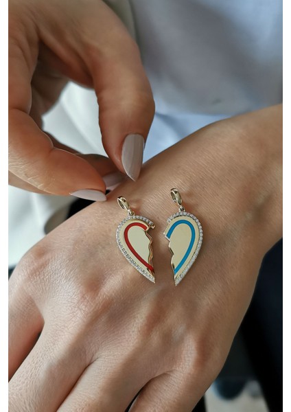 Çiftli Iki Yarım Kalpli Altın Kolye Ucu modelleri