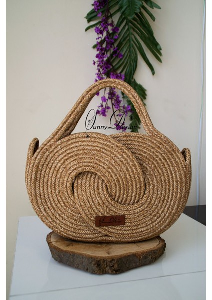 Kahverengi Jüt Hasır Kol ve Omuz Çantası, Şık ve Doğal Tasarım.