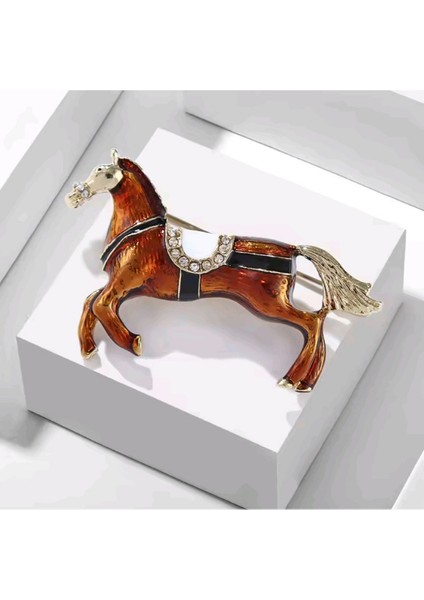 At Figürlü Broş fırsatları