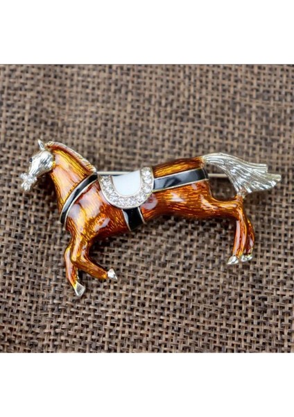 At Figürlü Broş fiyatları