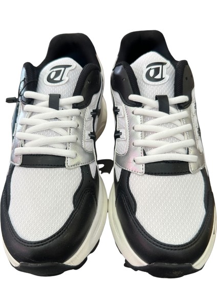 E-2043 Sneaker modelleri