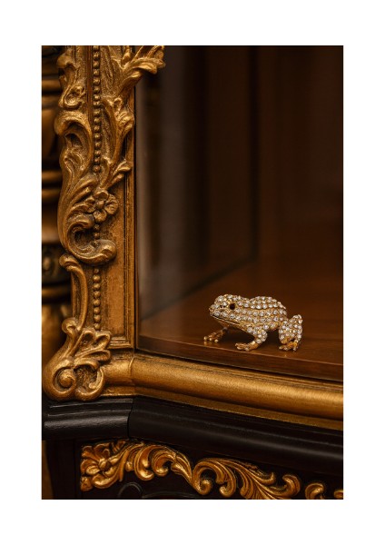 Beyaz Parlak Taşlı Minik Kurbağa – Şık ve Anlamlı Dekoratif Figür modelleri