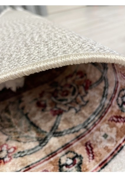 Kilim Motifli Saçaklı Klasik Kaymaz Taban Halı indirimleri