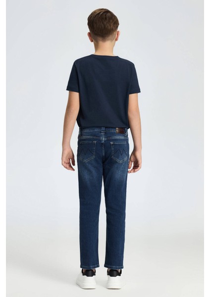 Lacivert Taşlanmış Denim Çocuk Pantolon modelleri