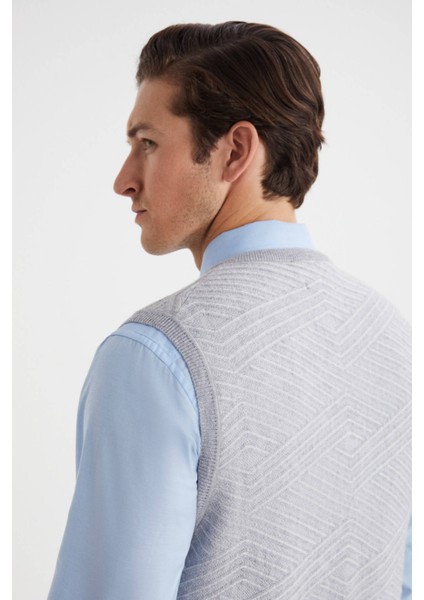Çizgi Desenli Açık Gri Lambswool Yün Triko Süveter indirimleri