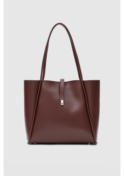 Fındık Kabuğu Renkli Omuz Çantası, Şık ve Kullanışlı Tasarım