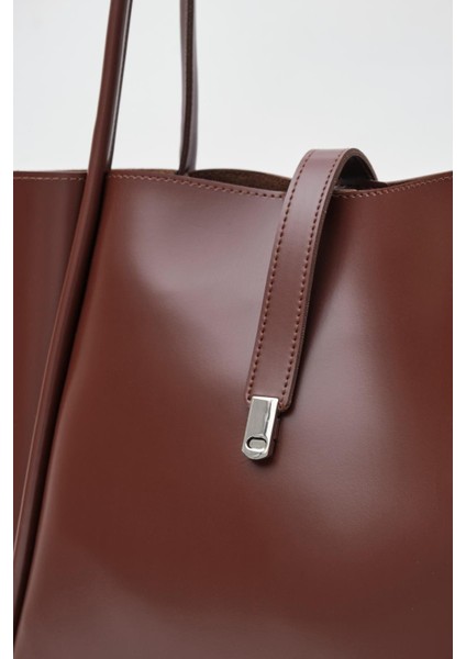 Fındık Kabuğu Renkli Omuz Çantası, Şık ve Kullanışlı Tasarım fırsatları