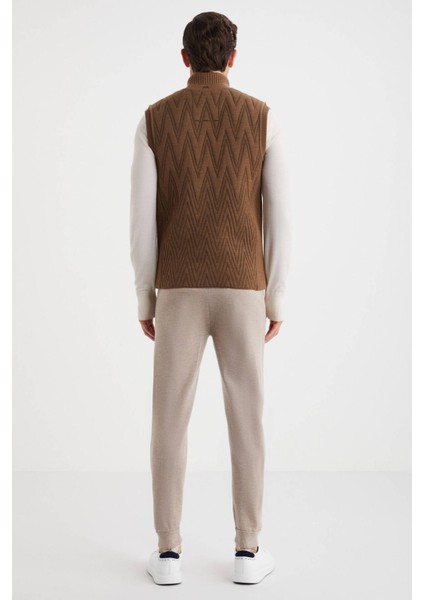 Ekru Activewear Merino Yün Tütün Rengi Yelek fırsatları