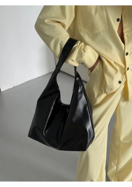 Şık Siyah Salaş Fermuarlı Kadın Omuz Çantası Nora