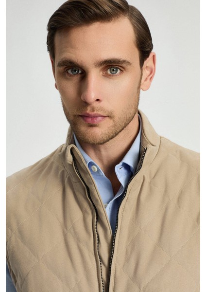 Krem Rengi Kapitone Yelek fırsatları