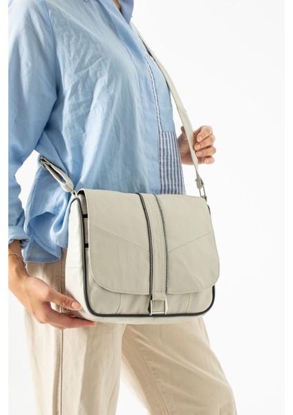 Büyük Boy Krem Kadın Deri Omuz ve Postacı Çanta modelleri