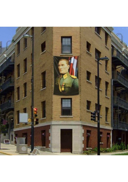 Üniformalı Gazi Mustafa Kemal Atatürk Poster Cephe Bayrak 200 x 300 cm
