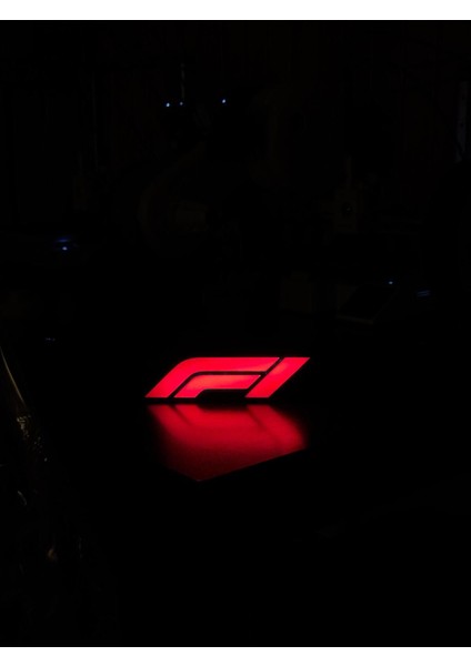 F1 Logo LED Masaüstü Aydınlatma, 5V Usb, Çalıştır, Siyah, 18 cm fiyatları