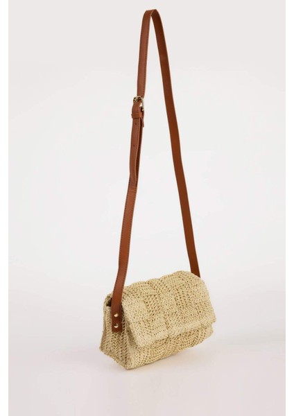 Şık Kadın Hasır Omuz Çantası, Bej Renk, Modern ve Hafif Tasarım fiyatları