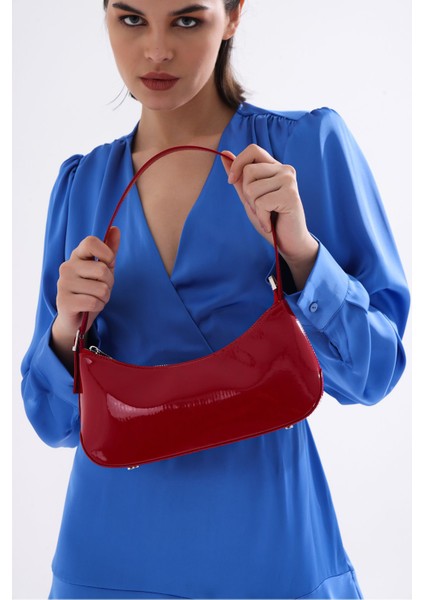 Kırmızı Rugan Suni Deri Omuz Çantası, Şık ve Hafif Tasarım indirimleri