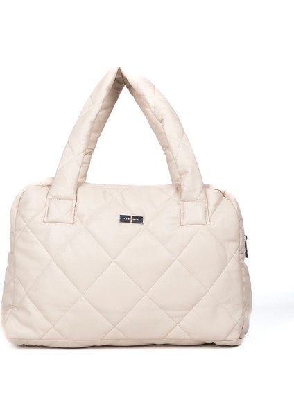 Geniş Içli Kadın Kapitone Paraşüt Model Su Geçirmez Krem Çanta