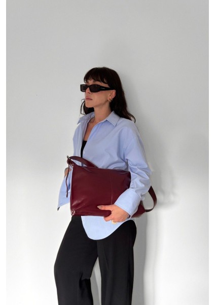 Yeşil Kadın Çapraz Omuz Çantası, Şık ve Hafif Tasarım fiyatları