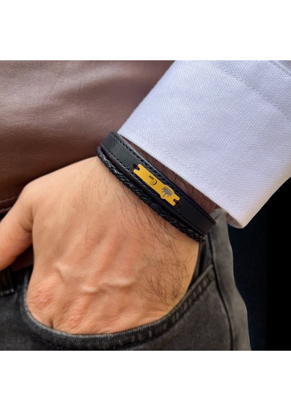 Altın Plakalı 14 Ayar Can Ismine Özel Taç Motifli Hakiki Siyah Derili Hediye BILEKLIK-574ISIM fiyatları