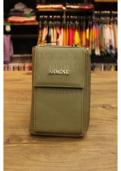 Haki Renkli Şık El Çantası, Zarif ve Kullanışlı Tasarım fiyatları