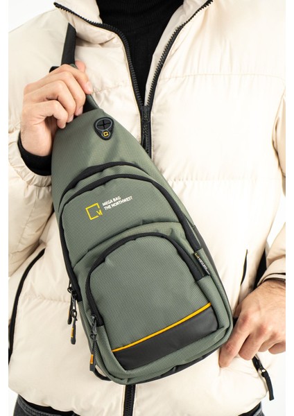 Gri Çapraz Askılı Göğüs ve Sırt Çantası, Şık ve Kullanışlı Tasarım