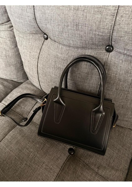 Şık Siyah Kadın Tote Çanta, Günlük ve Ofis Kullanımı Için Uygun modelleri