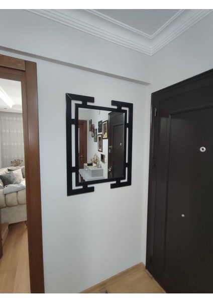 Vogö Home Dekoratif Lake Ahşap Duvar Aynası