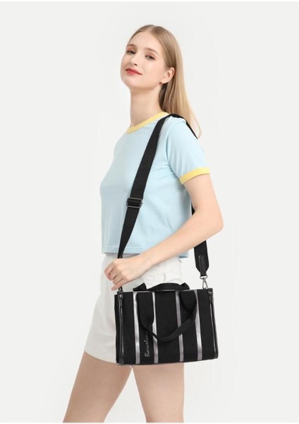 Şık ve Hafif Kanvas Kadın Omuz Çantası, Siyah Renk Seçeneğiyle Tarzınızı Tamamlar