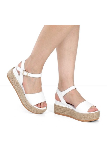 Kadın Beyaz Hasır Tabanlı Deri Sandalet fiyatları