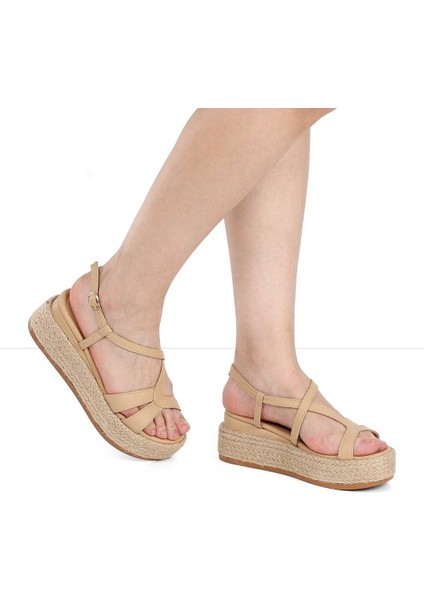 Kadın Bej Hasır Tabanlı Deri Sandalet