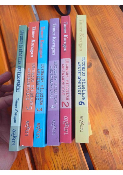 Lüzumsuz Bılgıler Ansiklopedisi Tamer Korugan. 1-6 Takım Toplamda 6 Adet Kitap 2002 Basim Bazi Sayfalarda Alti Cizili Satirlar Var Harici Cok Temiz Durumdadir