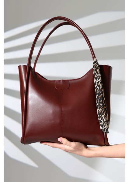 Bordo Leopar Detaylı Fermuarlı Kadın Deri Omuz Çantası, Şık ve Zarif Büyük Boy Çanta