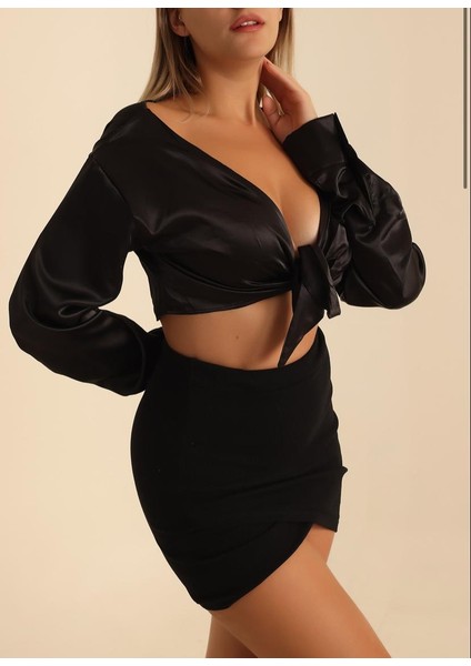 Kadın Bağlamalı Saten Bluz