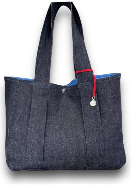 Şık Lacivert Kadın Çanta, Hafif ve Kullanışlı Günlük Moda Aksesuarı