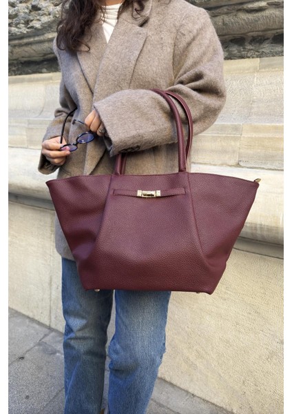 Şık Kadın Omuz Çantası, Kemer Aksesuarı ve Fermuarlı, Jade Bordo Renk Seçeneği fiyatları