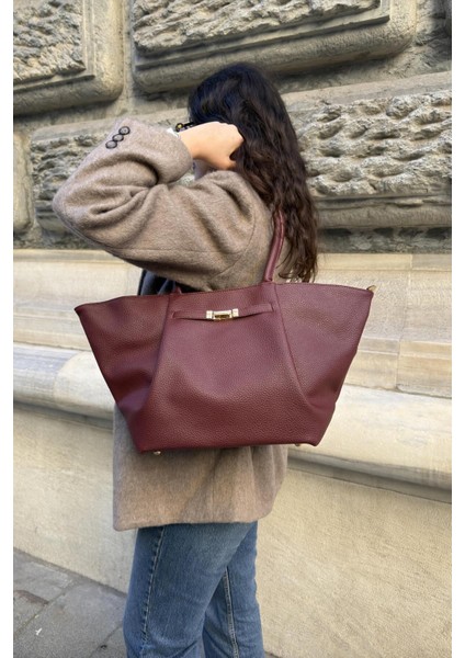 Şık Kadın Omuz Çantası, Kemer Aksesuarı ve Fermuarlı, Jade Bordo Renk Seçeneği