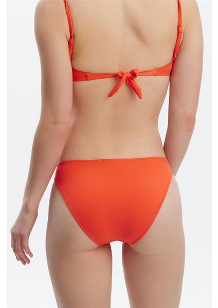 MM8507 Ince Kenarlı Bikini Altı modelleri