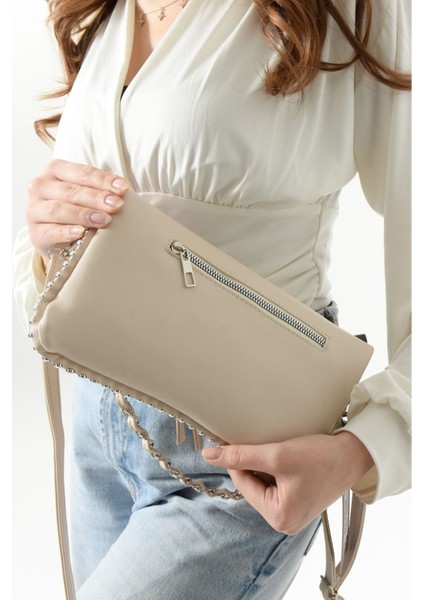 Katlanabilir Bej Zincir Detaylı Omuz ve Çapraz El Çantası fiyatları