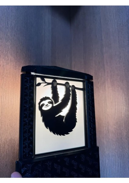 Renkli Tembel Hayvan Masa ve Duvar Aydınlatması, Şık ve Eğlenceli Tasarım