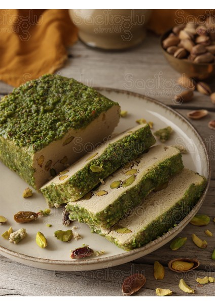 Fıstıklı Tahin Helvası fiyatları
