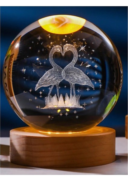 Renkli Flamingo Temalı Ahşap Altlıklı Işıklı Cam Küre 8 cm